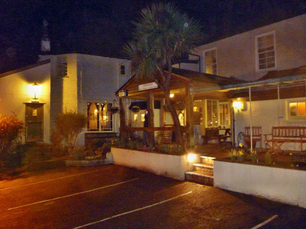 לוסטוויתיאל Royal Oak Inn מראה חיצוני תמונה